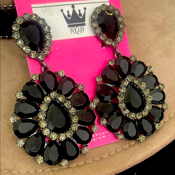 Black and Silver Statement Earrings Pageant Prom Clip On - Picture 1 of 6
